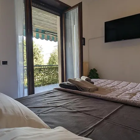 Urban Escape - A Peaceful Getaway Near The Apartman Verona