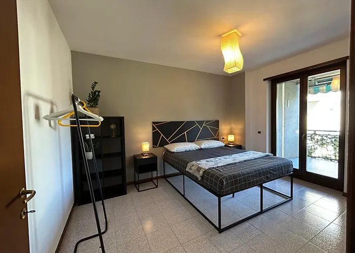 Urban Escape - A Peaceful Getaway Near The Werona